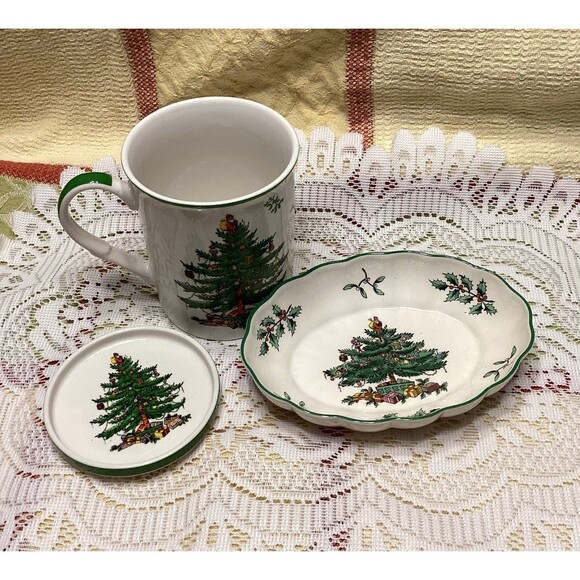 Spode England Christmas Tree Small Oval Platter & Coffee Cup with Coaster - Picture 3 of 12